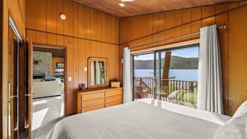 Suite | 4 kamar tidur dan internet