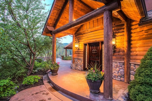 House | 4 bedrooms, Internet