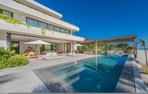 House - 6 bd Premier Beach Front Location (Punta de Mita)