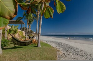 House - 6 bd Premier Beach Front Location (Punta de Mita)