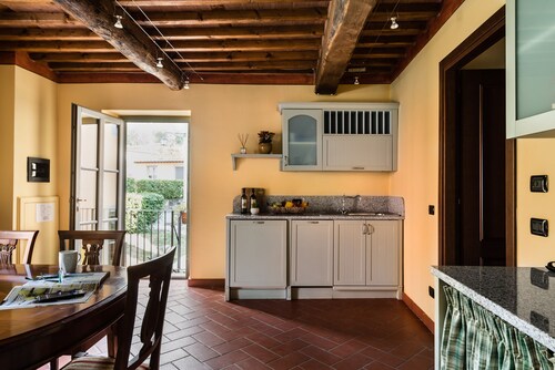 Deluxe View Apartment in Borgo di Matraia