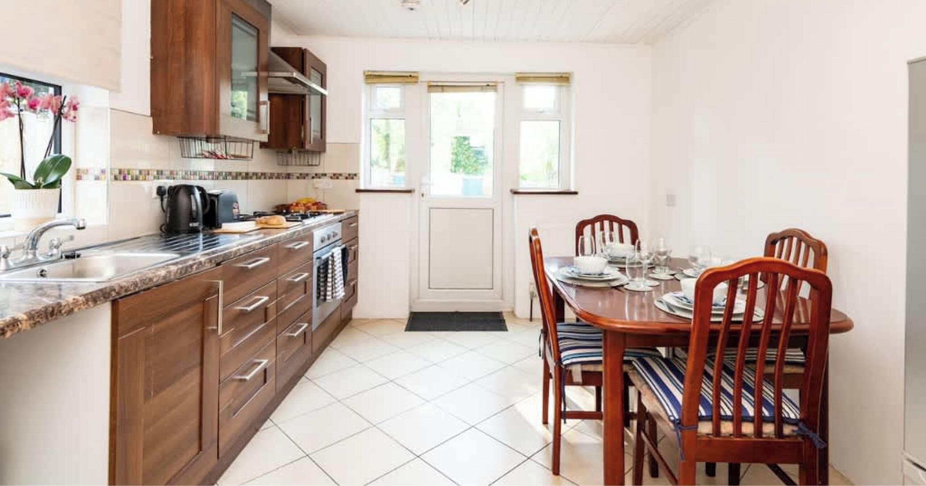 House | 1 bedroom
