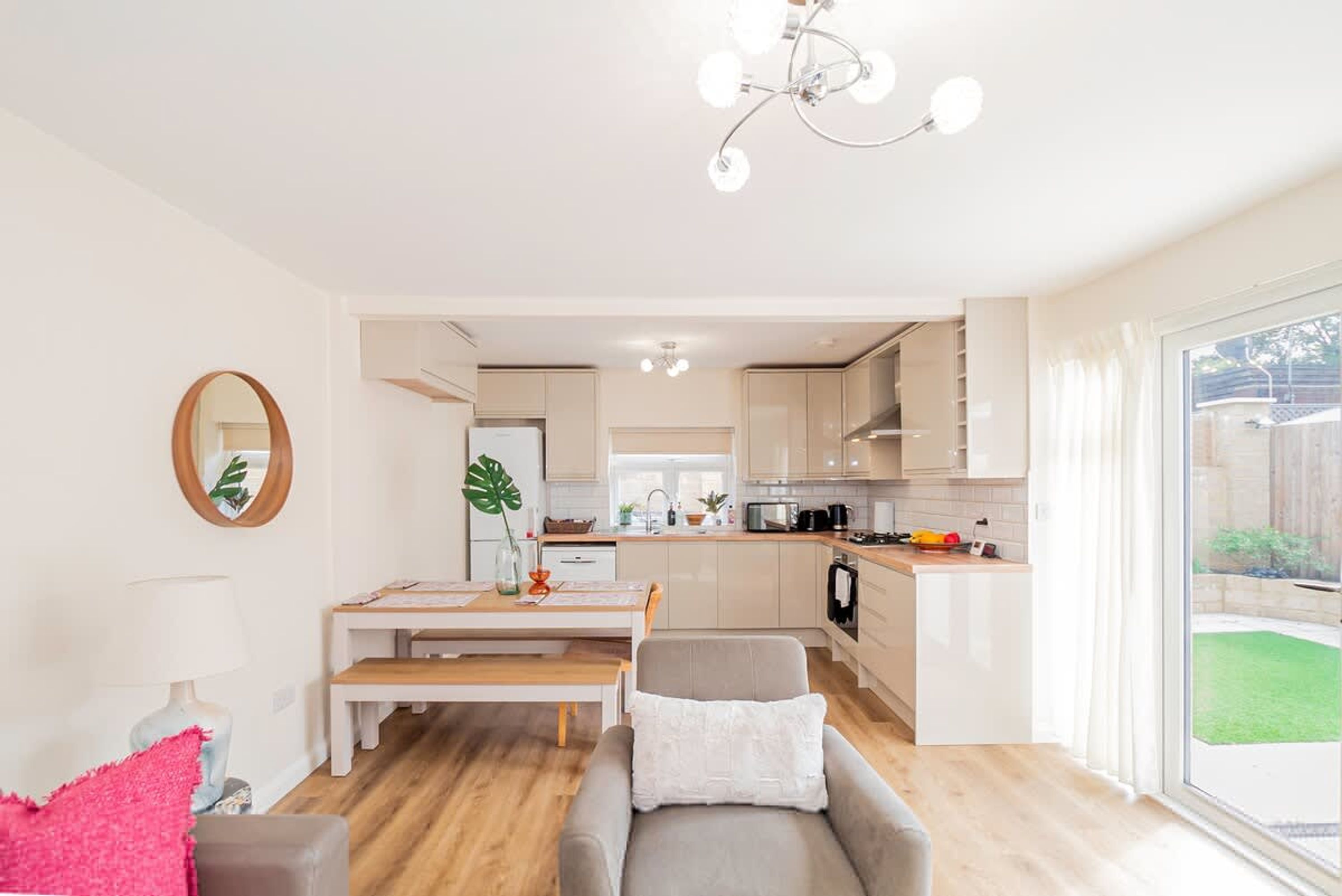 House | 3 bedrooms, Internet