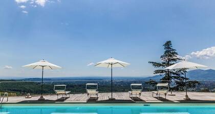 Caravaggio Deluxe Apartment Villa Guinigi