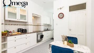 House | 1 bedroom