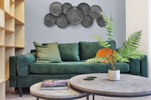 TV - Charming Mezzanine Studio in London (London)