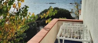 Casa Giovanna Casal Velino - Seafront Apartment Two Steps from the Beach