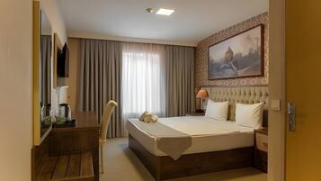 Standard Double or Twin Room, City View | In-room safe, soundproofing, iron/ironing board