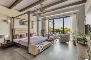 Iron/ironing board, WiFi, bed sheets - Luxurious Lavender Villa 7BHK with Car (Calangute)