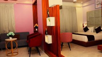 Deluxe Double Room | Interior