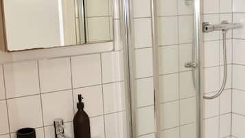 Apartment, City View | Bathroom