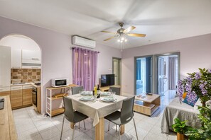 Interior - Cosy 2 bedroom apartment near the sea RPSA1-1 (St. Paul’s Bay)