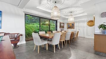House, Multiple Bedrooms, Balcony, Garden View | Dining