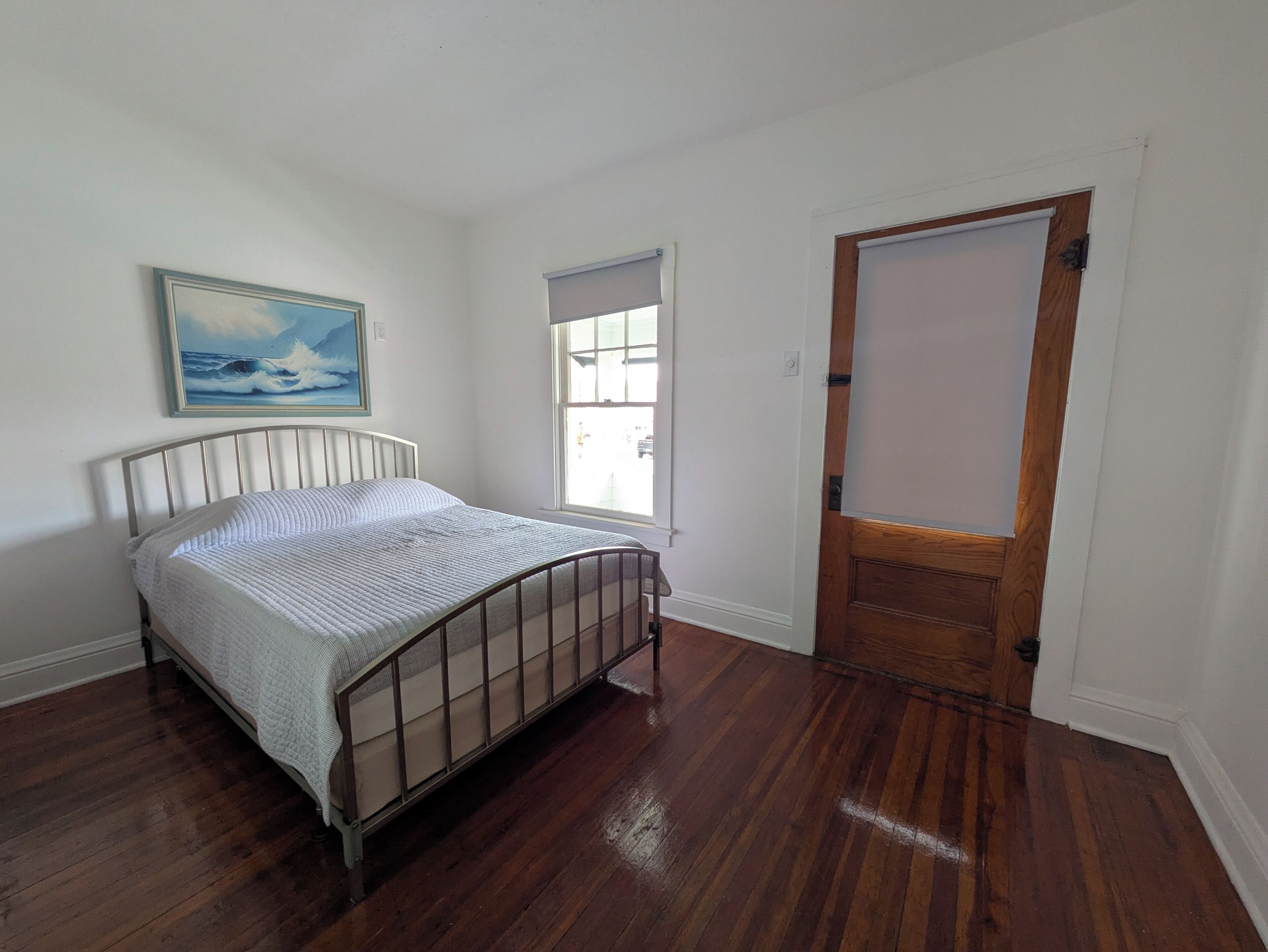3 bedrooms, desk, free WiFi, bed sheets