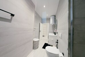 Bathroom - Vrbo Property (Shkodër)
