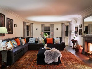 Talo | 8 makuuhuonetta, internet
