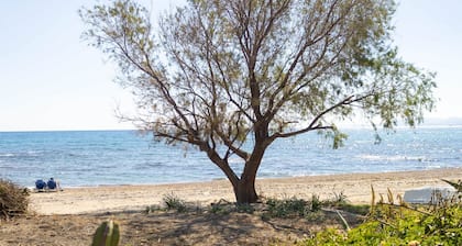 Sinani Beachfront Gems Rhodes Jacuzzi Retreat