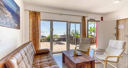 Hotel Rural Los Piratas Indianos 4 – Apartment mit Meerblick & Pool