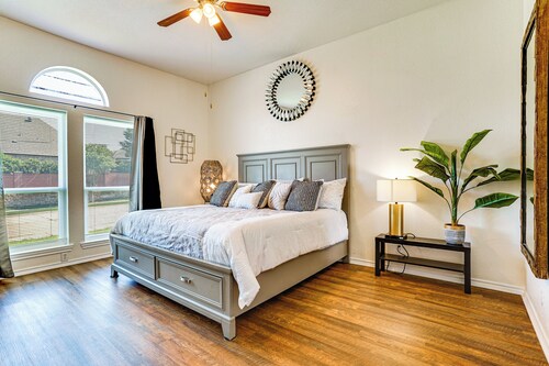 Modern Home Near Dfw: Work, Play + Relax!
