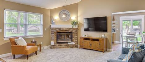 House (2 Bedrooms) | Interior