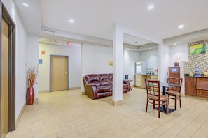 Salle à déjeuner