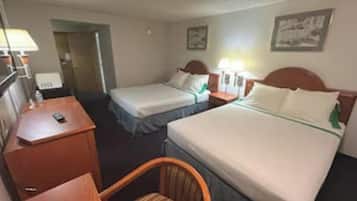 Habitación, 2 camas de matrimonio, no fumadores | Wifi gratis y ropa de cama