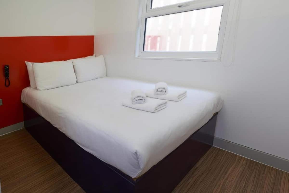 Compact Double Room