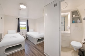 Standard Double Room - Citi Hotel London Heathrow (Hayes)