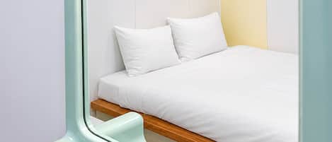 Standard Double Room - No Window | Soundproofing, iron/ironing board, free WiFi, bed sheets