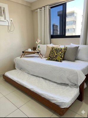 Desk, iron/ironing board, free WiFi, bed sheets - Vrbo Property (Recife)