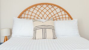Iron/ironing board, travel cot, WiFi, bed sheets