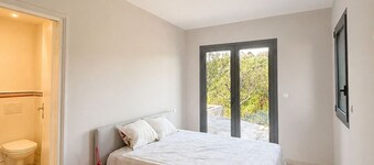 Magnifique Villa vue mer avec accÚs privé à la plage, à 20 min de Porto-Vecchio