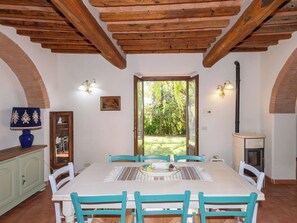 Mueble, Silla, Mueble Para Exteriores, Mesa Al Aire Libre, Patio, Cocina Y Comedor Mesa, Sombra, Diseño, Estructura Al Aire Libre, Mesa De Café