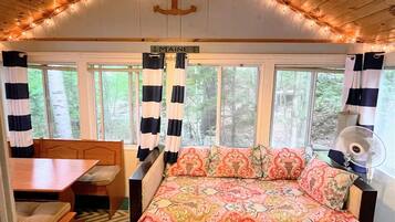 Cottage, 3 Bedrooms | Interior