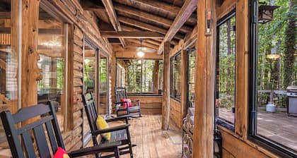 Log Lodge with Hot Tub, Arcade & Movie Theater