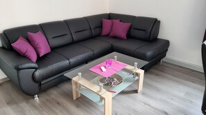Smart TV - Exclusive vacation apartment with lots of nature (Dresden)