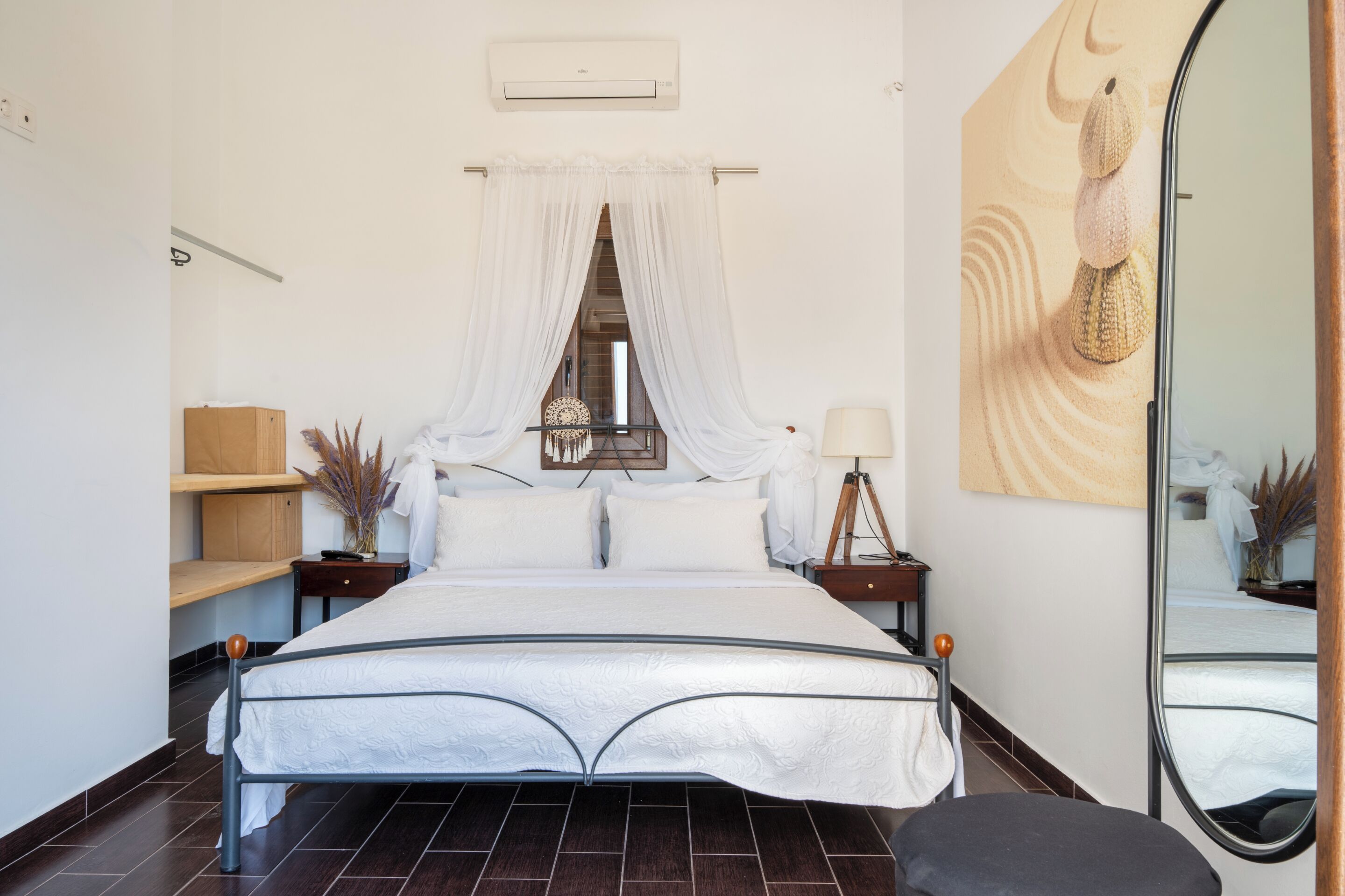 Villa, Pool View | In-room safe, soundproofing, iron/ironing board, travel crib