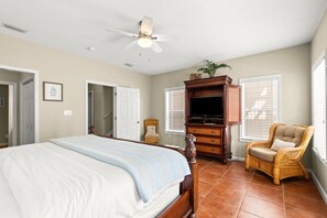 Iron/ironing board, free WiFi, bed sheets - 30A 4BR Seabreeze Home w Pool & Beach Access & Bikes - Sleeps 16 (Seacrest)