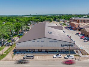 Exterior - Welcoming 1-bedroom apartment with AC in Midlothian (Midlothian)