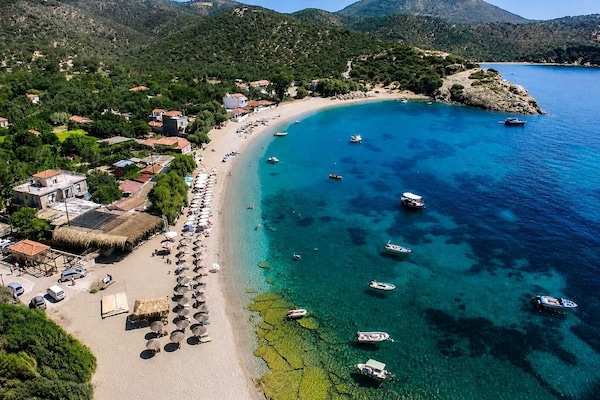Sunny Beach Tarti just 35km away!