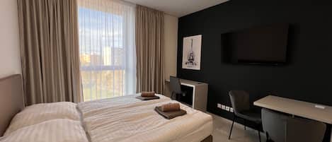1 habitación, wifi y ropa de cama