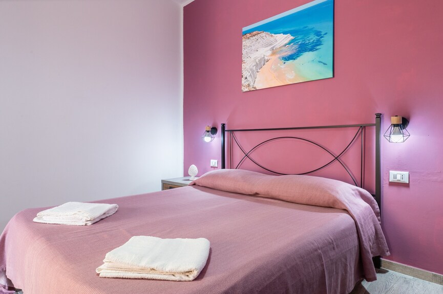 Chambre 'Perla Marina - Scala Dei Turchi' Avec Balcon, Wi-fi, Climatisation Et Cuisine Commune - Realmonte