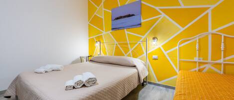 1 quarto, ferros/tábuas de passar roupa, Wi-Fi, roupa de cama