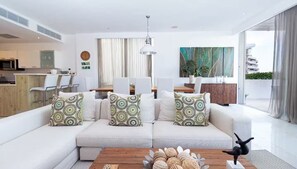 Living area - Luxury water front punta cana (Punta Cana)