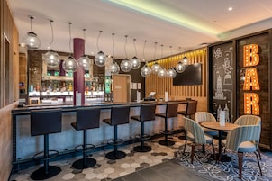 Bar (en la propiedad)
