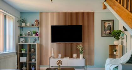 Boutique group home with air conditioning, free parking and designer interiors