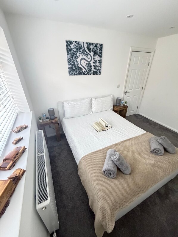 2 Schlafzimmer, Bügeleisen/Bügelbrett, WLAN, Bettwäsche