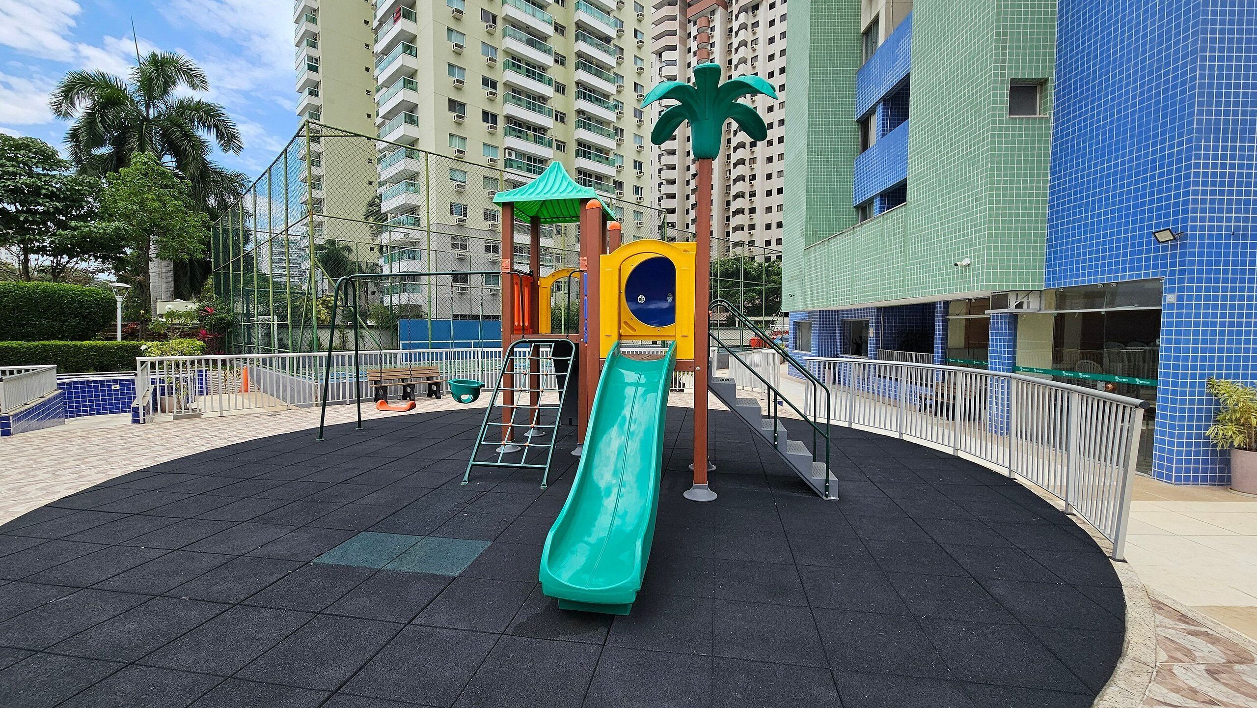 Apartment | Children's area