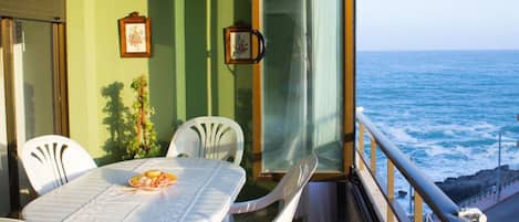 Apartment, 2 Bedrooms, Terrace, Ocean View | Balcony