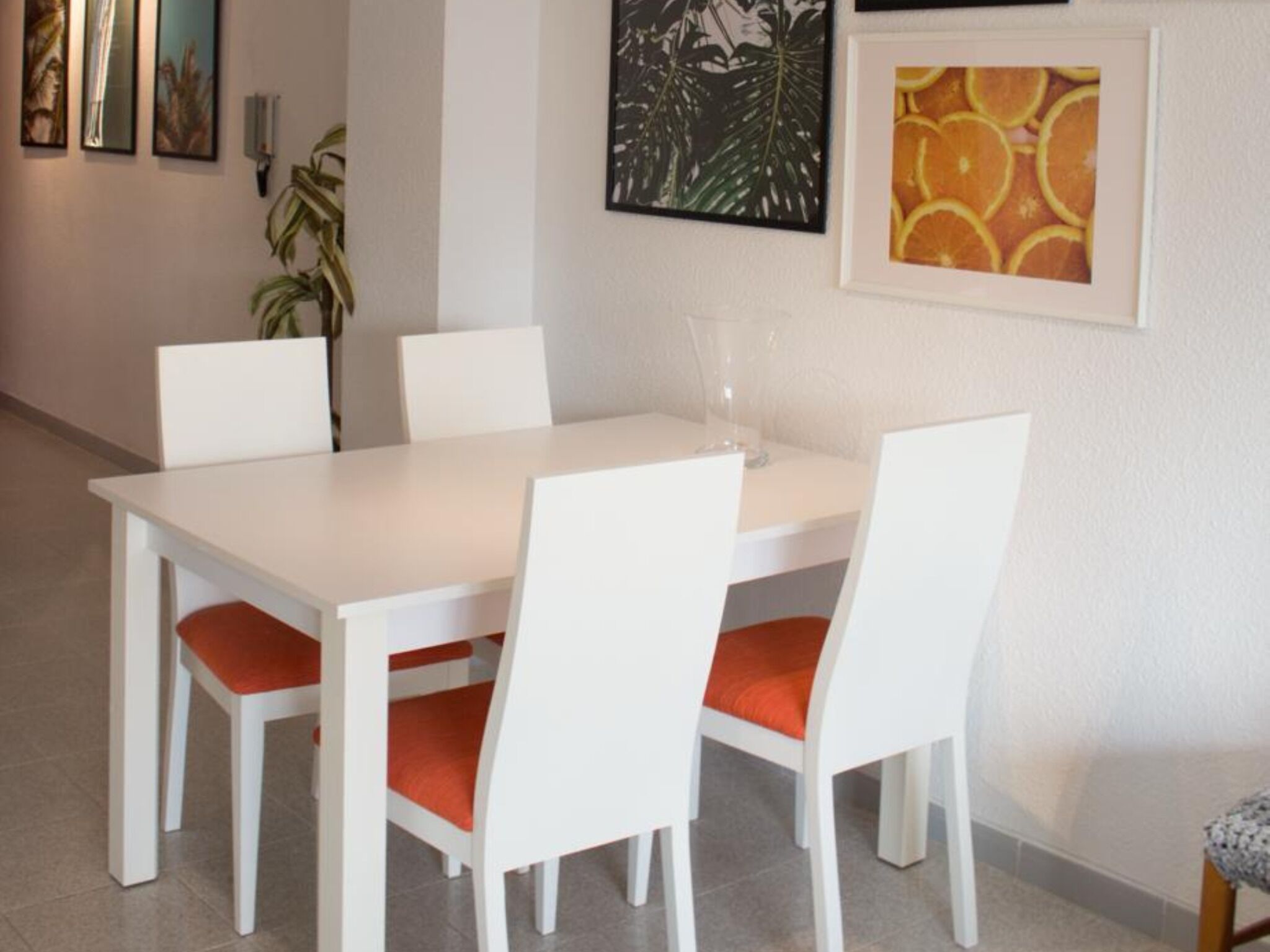 Leilighet, 2 soverom, terrasse, havutsikt | Spisestue